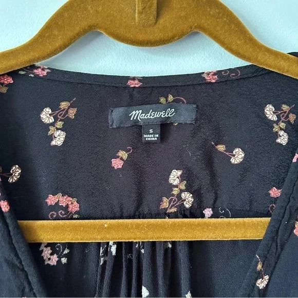 Madewell | Délicate Wrap  Blouse - Picture 8 of 8